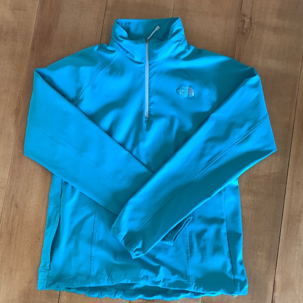 Soft shell Apex teal top